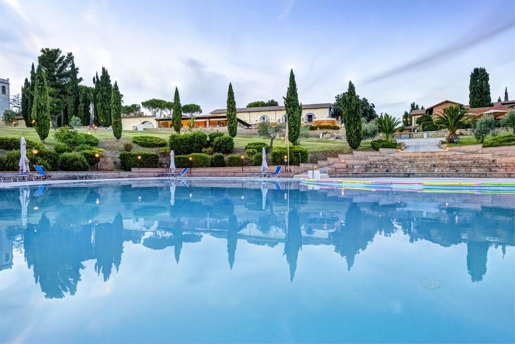Pian Dei Mucini Resort Le Ville Масса-Мариттіма Екстер'єр фото