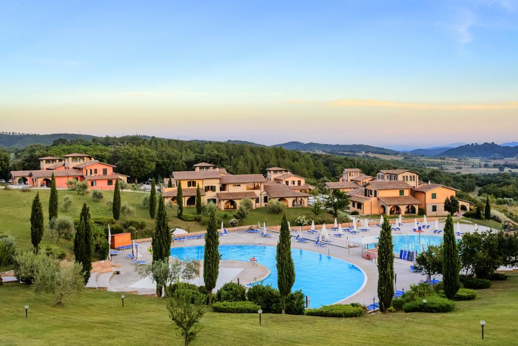 Pian Dei Mucini Resort Le Ville Масса-Мариттіма Екстер'єр фото